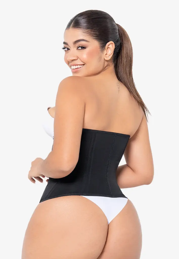 FU146_NEGRO_ESPALDA.webp