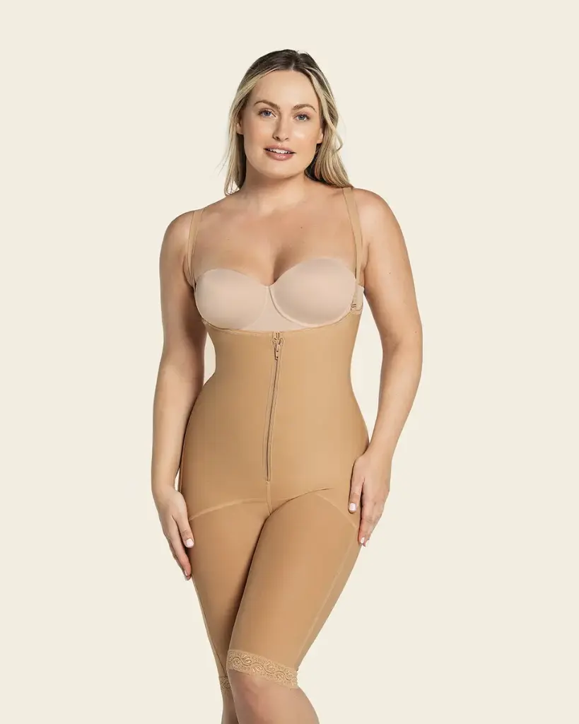 018674N Faja body pecho libre de control fuerte luce hasta 2 cm menos