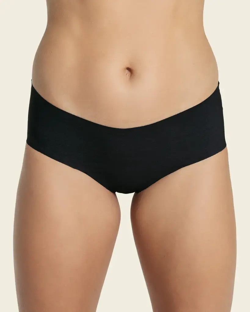 012722 Invisible brief without elastics (S, White)
