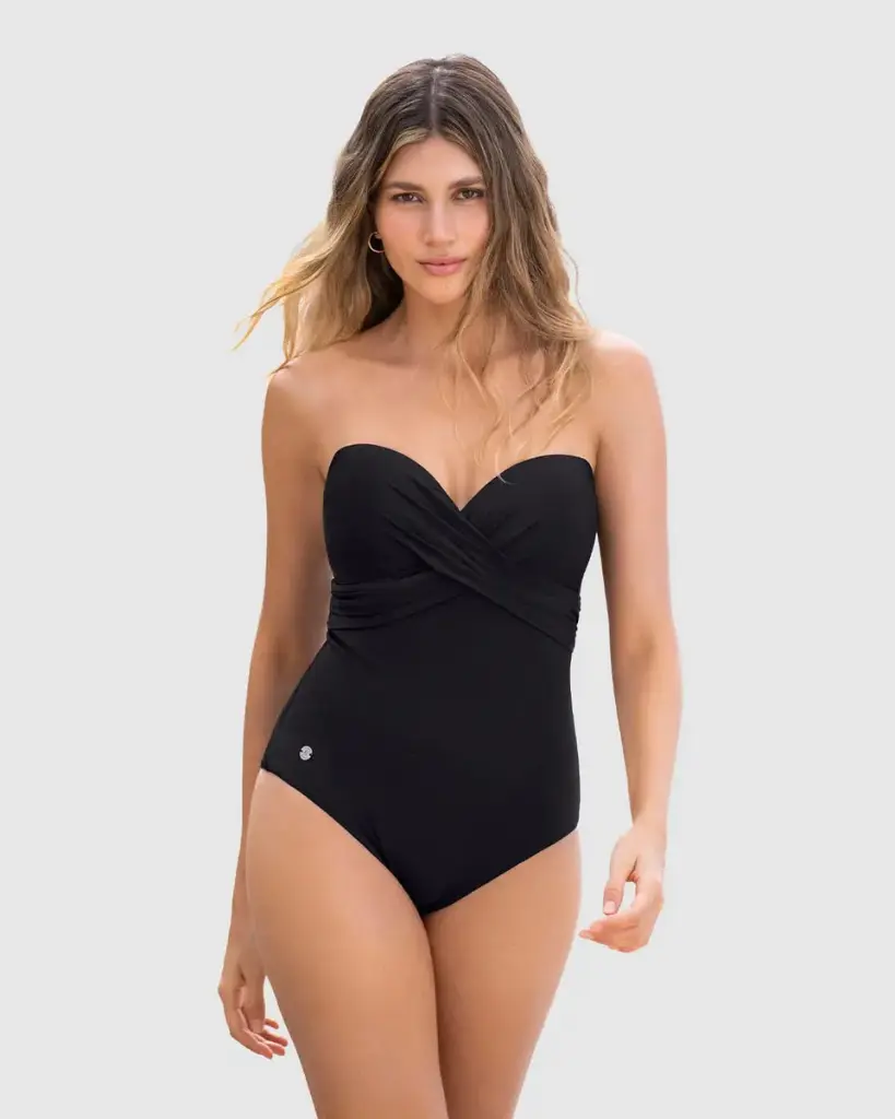 19A160 Bañador sin tirantes con push up incorporado en las copas