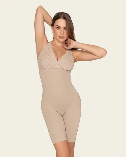 [018525-LN] 018525 Faja tipo body de control y efecto levanta glúteos + bralette incorporado